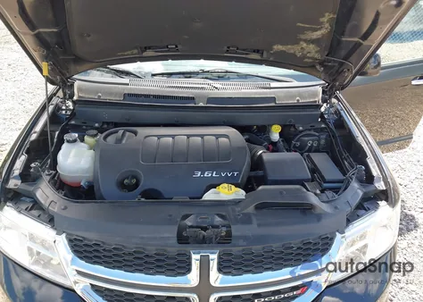 2013 Dodge Journey Crew из США, поврежденный, VIN 3C4PDCDG5DT623473